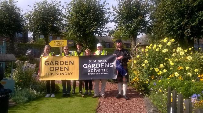 What is it Like to Volunteer with Scotland’s Gardens Scheme?