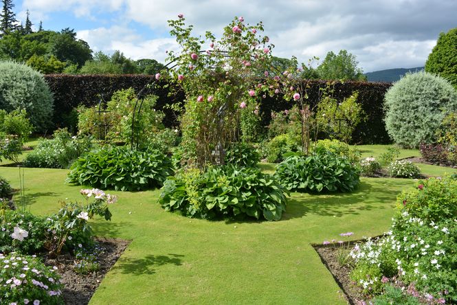 Garden visiting in Scotland